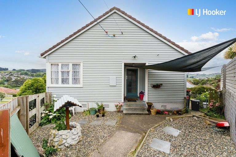 Photo of property in 16 Edinburgh Street, Green Island, Dunedin, 9018