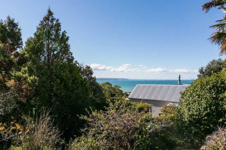 Photo of property in 28 Lighthouse Road, Bluff Hill, Napier, 4110