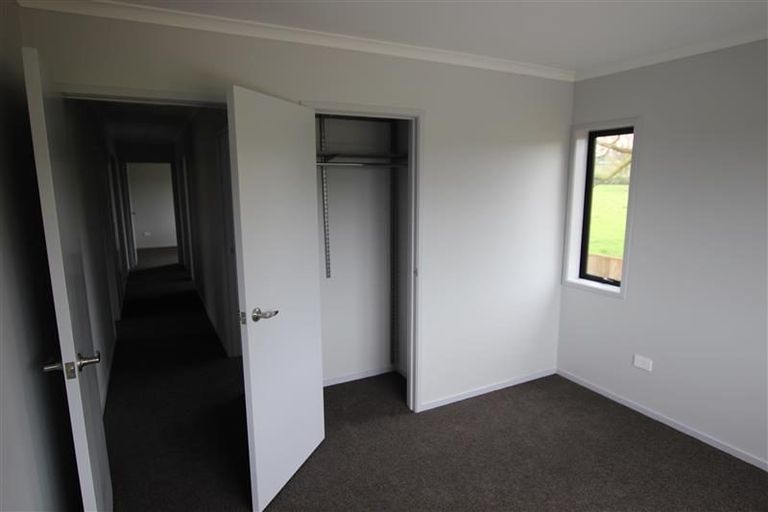 Photo of property in 37 Moira Drive, Tuakau, 2121