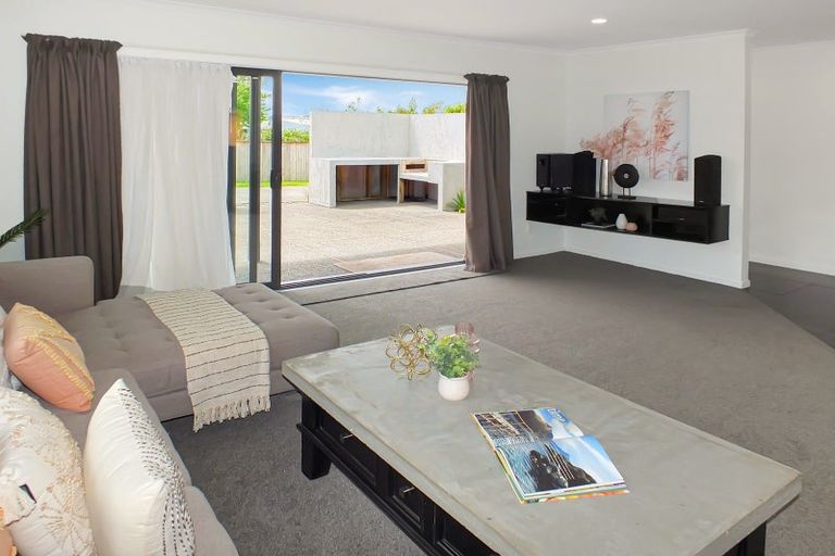 Photo of property in 6a Futter Street, Foxton, 4814