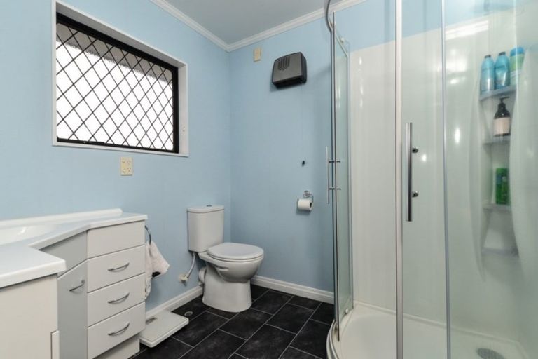 Photo of property in 5 Church Road, Pukete, Hamilton, 3200