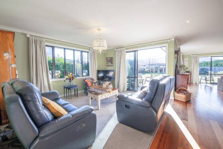 Photo of property in 40 Church Street, Oxford, 7430