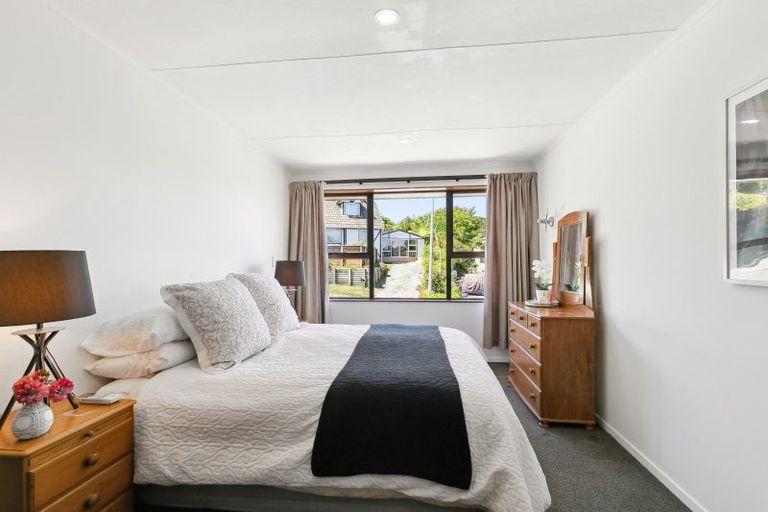 Photo of property in 57 Percy Dyett Drive, Karori, Wellington, 6012