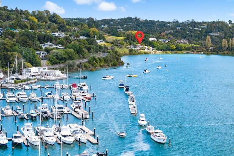 Photo of property in 1184 Sandspit Road, Sandspit, Warkworth, 0982