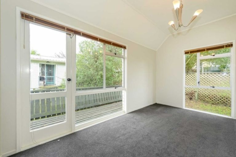 Photo of property in 34 Morrow Avenue, St Andrews, Hamilton, 3200