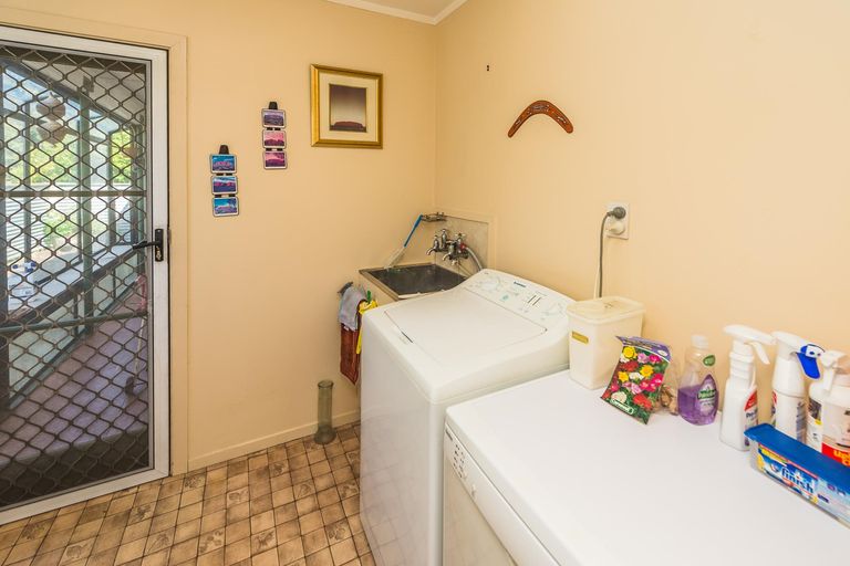 Photo of property in 9 Kawatiri Avenue, Gonville, Whanganui, 4501