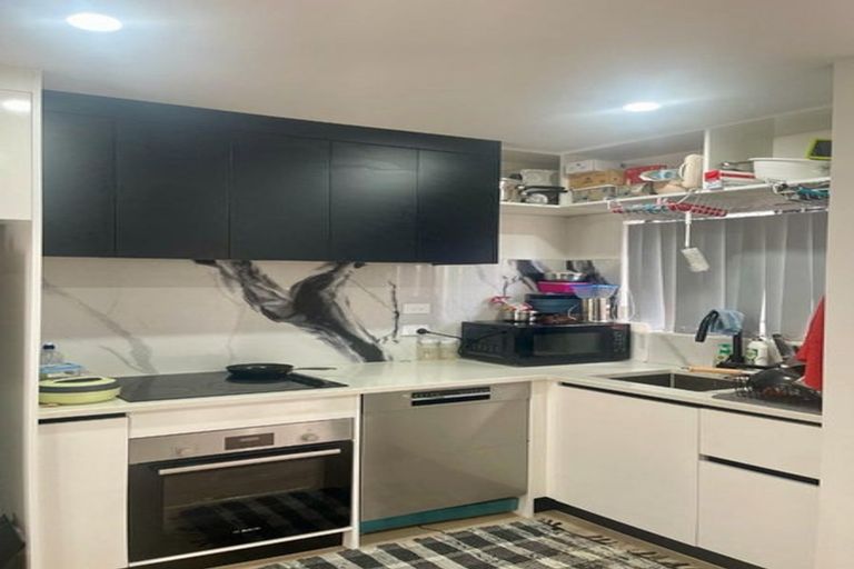 Photo of property in 13b Parkview Place, Pakuranga, Auckland, 2010