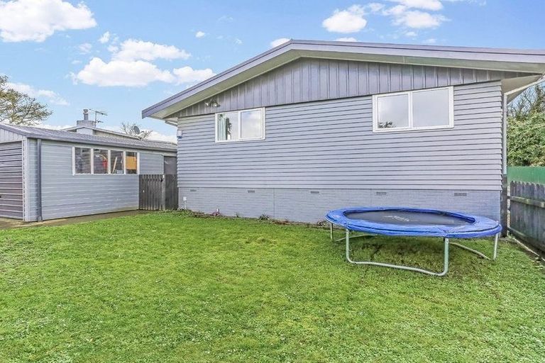 Photo of property in 11 Hooper Avenue, Pukekohe, 2120