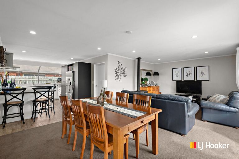 Photo of property in 54 Silverstream Drive, Mosgiel, 9024