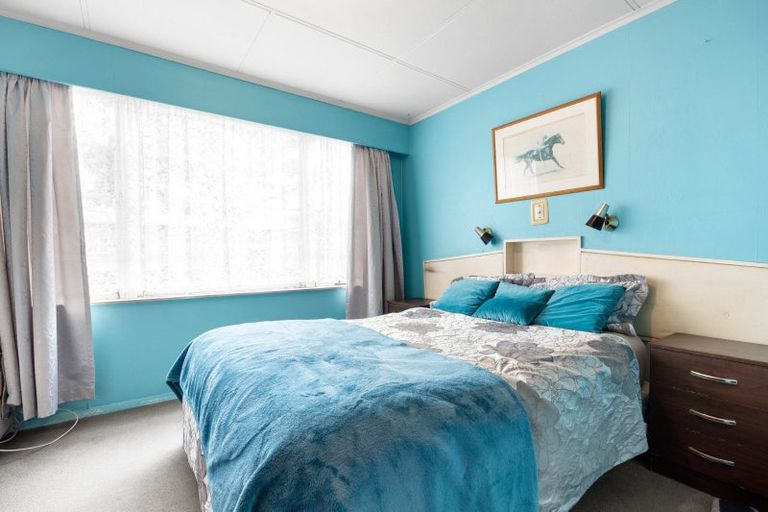 Photo of property in 1 Livingstone Avenue, Nawton, Hamilton, 3200