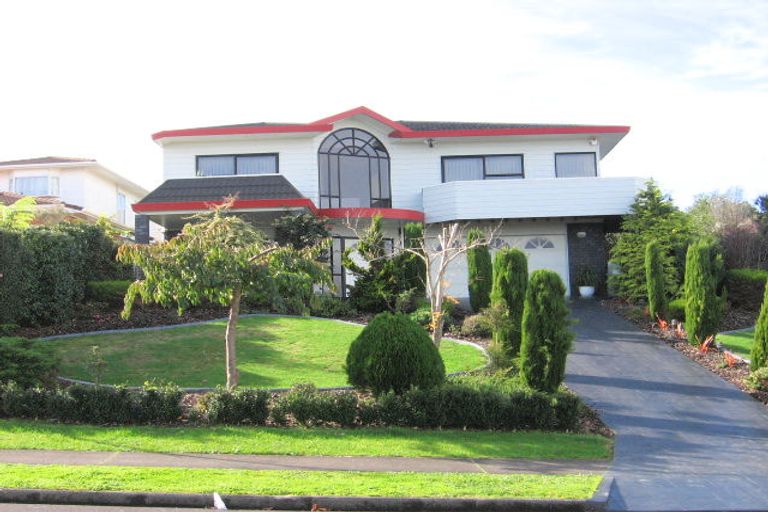 Photo of property in 12 Calluna Crescent, Totara Heights, Auckland, 2105