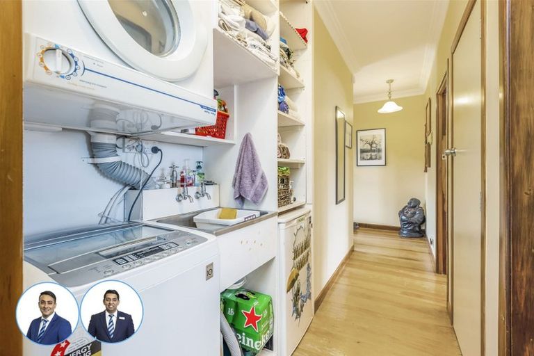 Photo of property in 14 Coronation Road, Mangere Bridge, Auckland, 2022