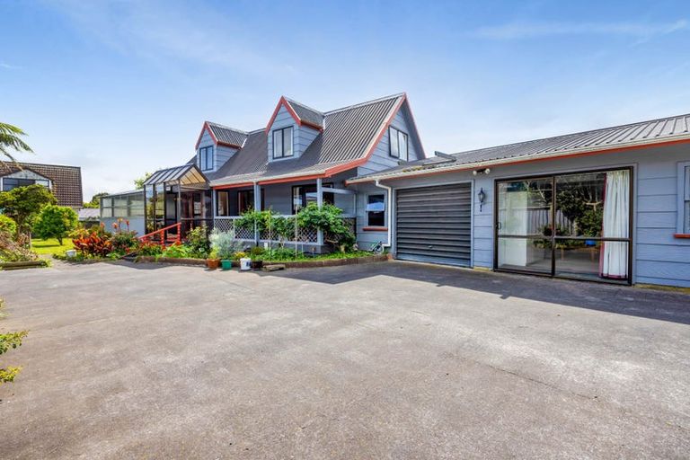 Photo of property in 16 Ropata Street, Hawera, 4610
