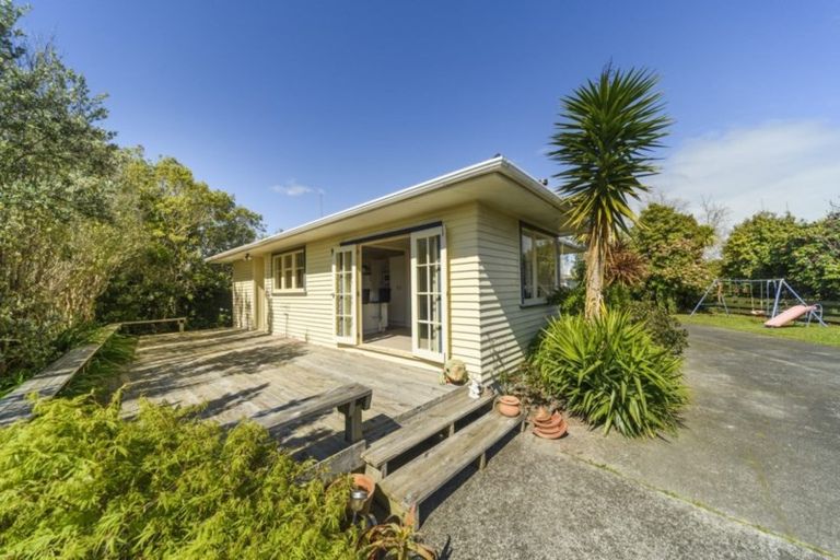 Photo of property in 14 Marsden Place, Awapuni, Palmerston North, 4412