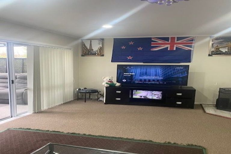 Photo of property in 51 Eastburn Street, Papakura, 2110