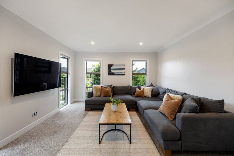 Photo of property in 32 Glaisdale Crescent, Flagstaff, Hamilton, 3210