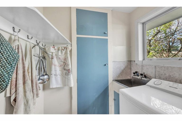 Photo of property in 21 Tonks Street, North New Brighton, Christchurch, 8083