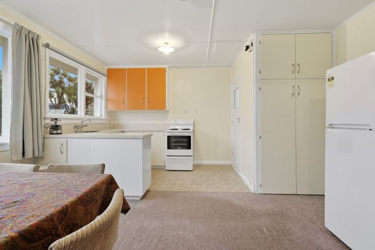 Photo of property in 8 Bell Crescent, Concord, Dunedin, 9018