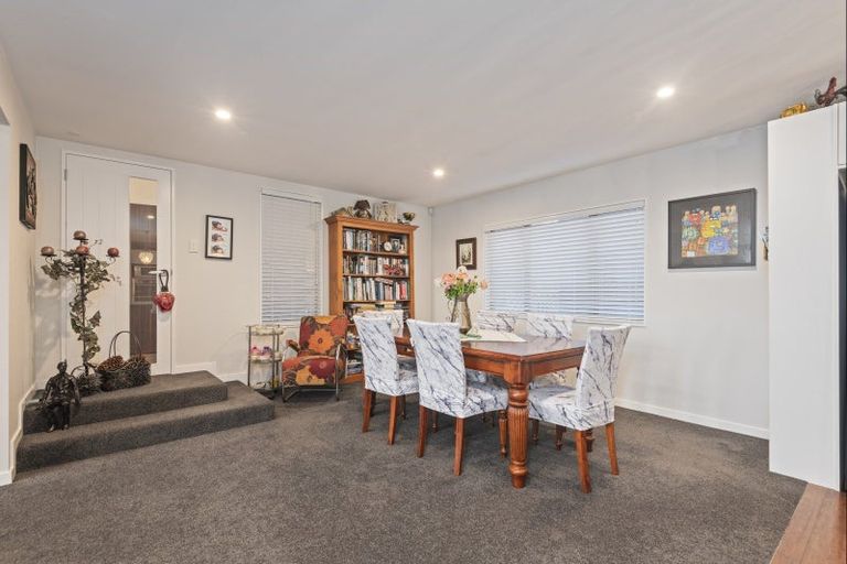 Photo of property in 42 Glade Park Lane, Shannon, Palmerston North, 4474
