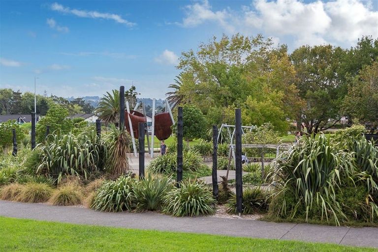 Photo of property in 102/160d Hobsonville Point Road, Hobsonville, Auckland, 0616