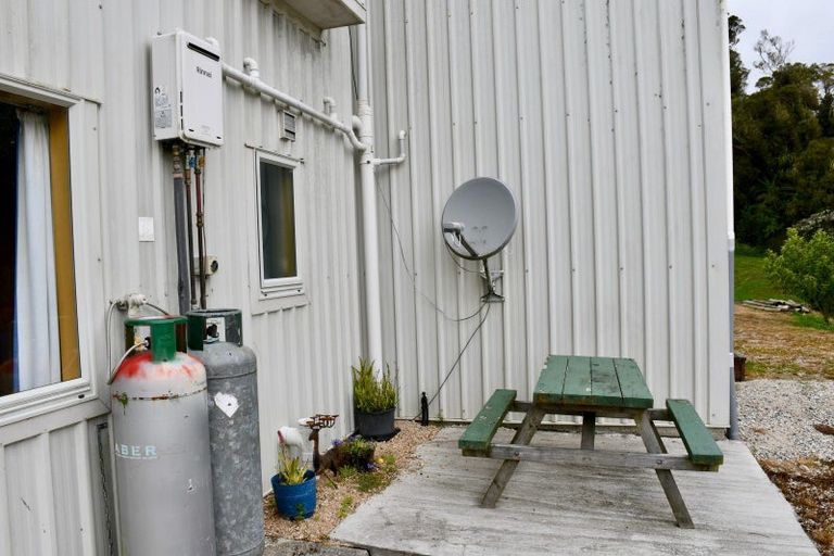 Photo of property in 49 Kongahu Swamp Road, Karamea, 7893