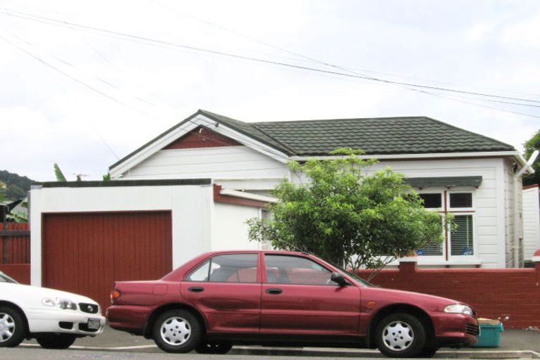 Photo of property in 26 Herald Street, Berhampore, Wellington, 6023