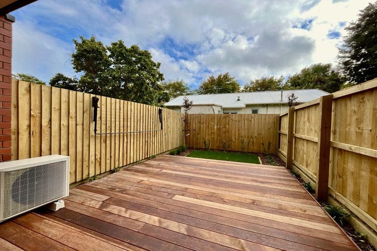 Photo of property in 6/76 Cranford Street, St Albans, Christchurch, 8014