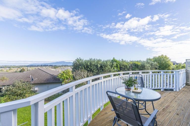 Photo of property in 11 Kea Street, Waikanae, 5036