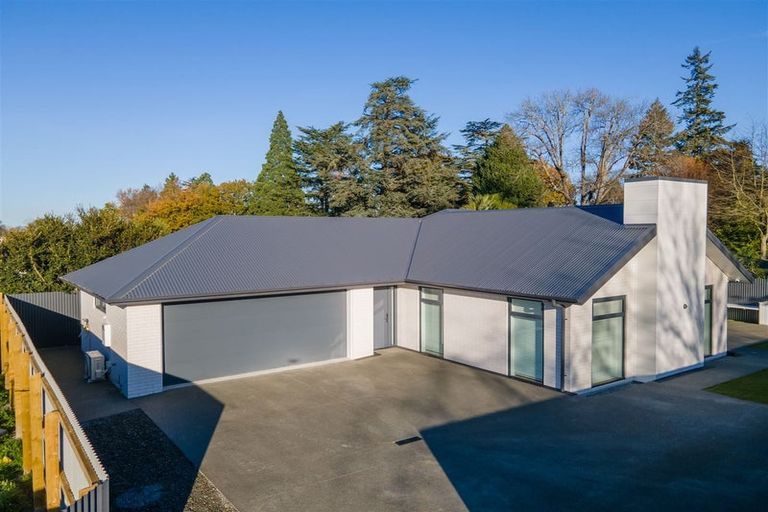 Photo of property in 86b Talbot Street, Geraldine, 7930