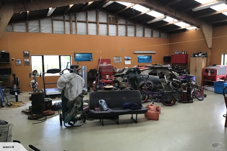 Photo of property in 245a Muriwai Valley Road, Muriwai, Waimauku, 0881