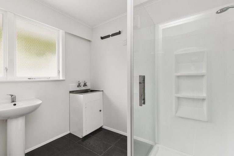 Photo of property in 8/238 Muritai Road, Eastbourne, Lower Hutt, 5013