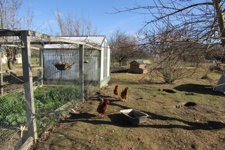 Photo of property in 61 Keillor Road, Waimate, 7980