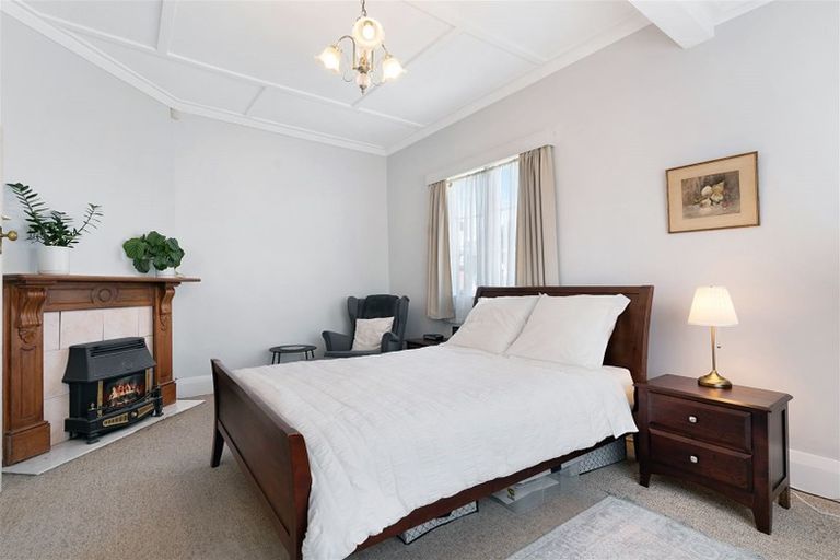 Photo of property in 17 Arawa Street, New Lynn, Auckland, 0600