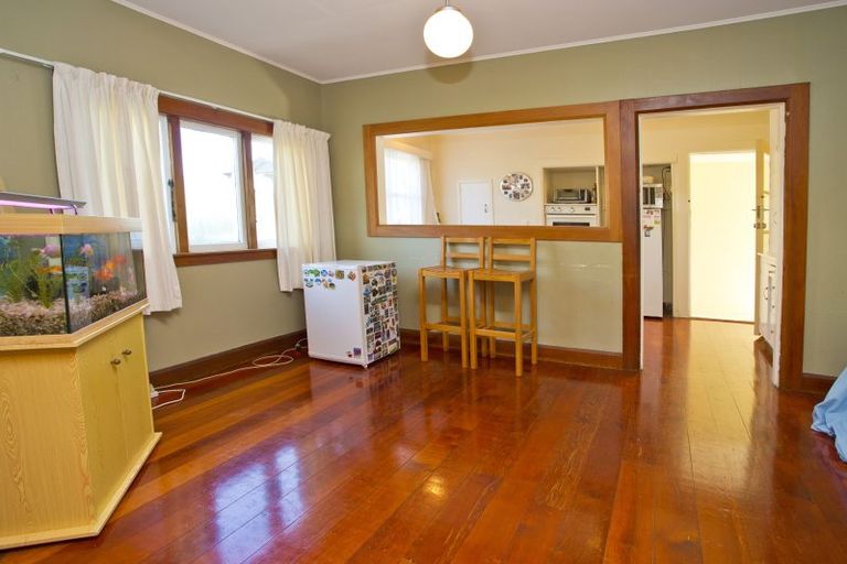 Photo of property in 475 College Street, Hokowhitu, Palmerston North, 4410