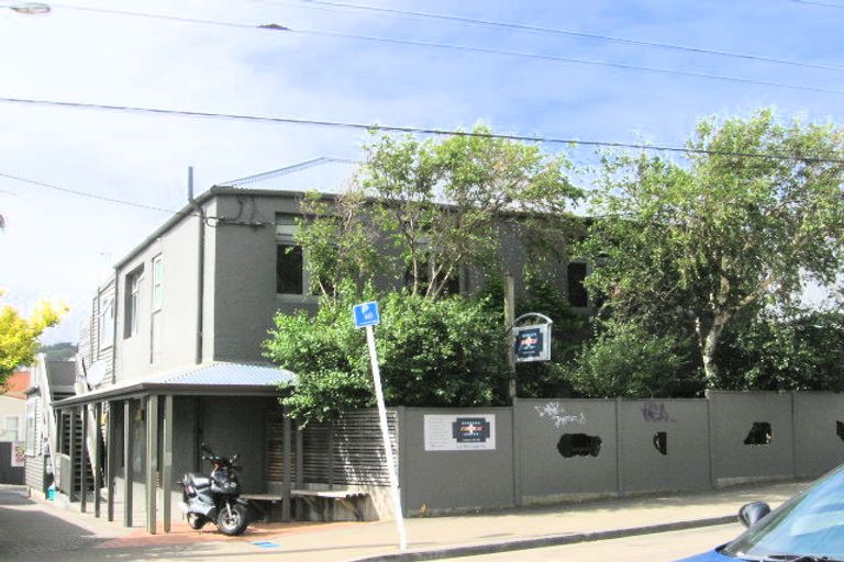 Photo of property in 33 Rintoul Street, Newtown, Wellington, 6021