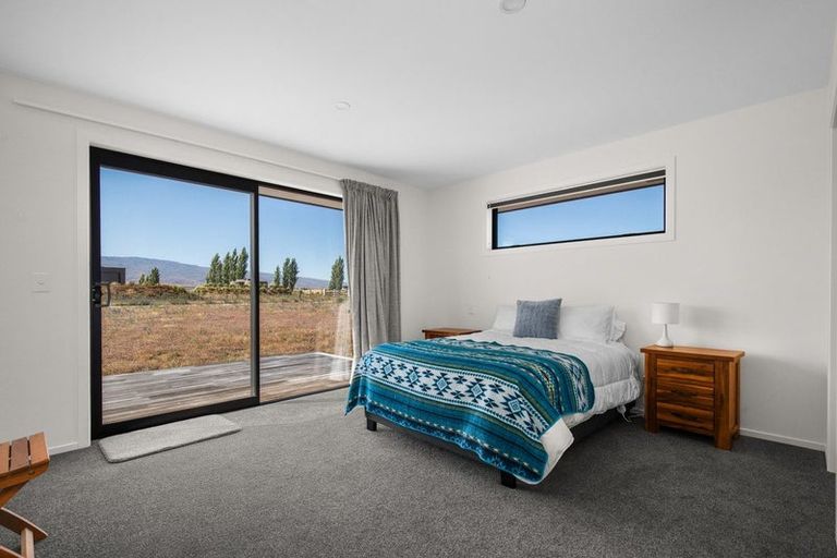 Photo of property in 21 Thyme Fields Road, Springvale, 9393