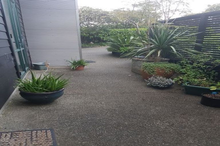 Photo of property in 4 Wharepapa Place, Albany, Auckland, 0632