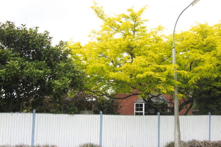 Photo of property in 106 Regency Crescent, Redwood, Christchurch, 8051