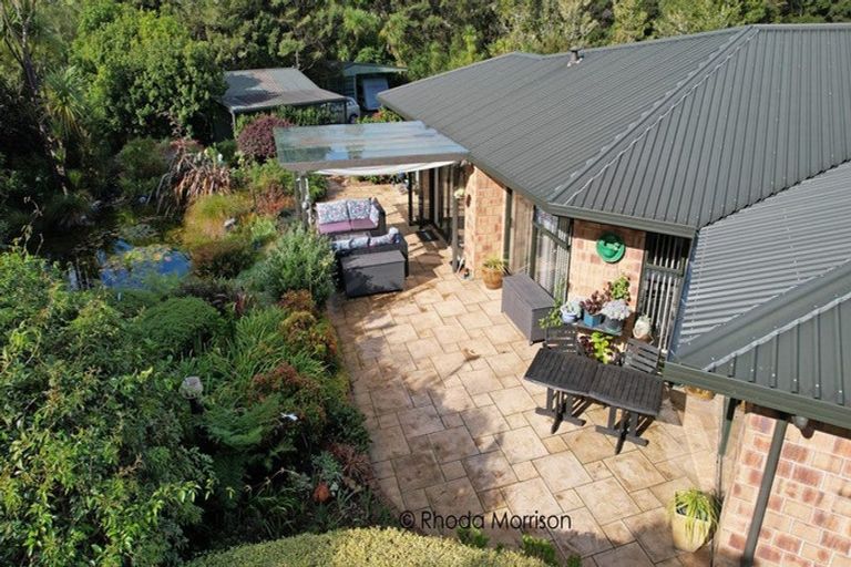 Photo of property in 65 Pahi Road, Paparoa, 0571