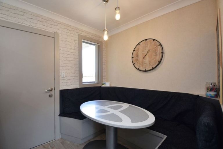 Photo of property in 49 Pomona Road West, Makarewa, Invercargill, 9876