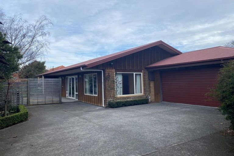 Photo of property in 42a Dominion Avenue, Spreydon, Christchurch, 8024