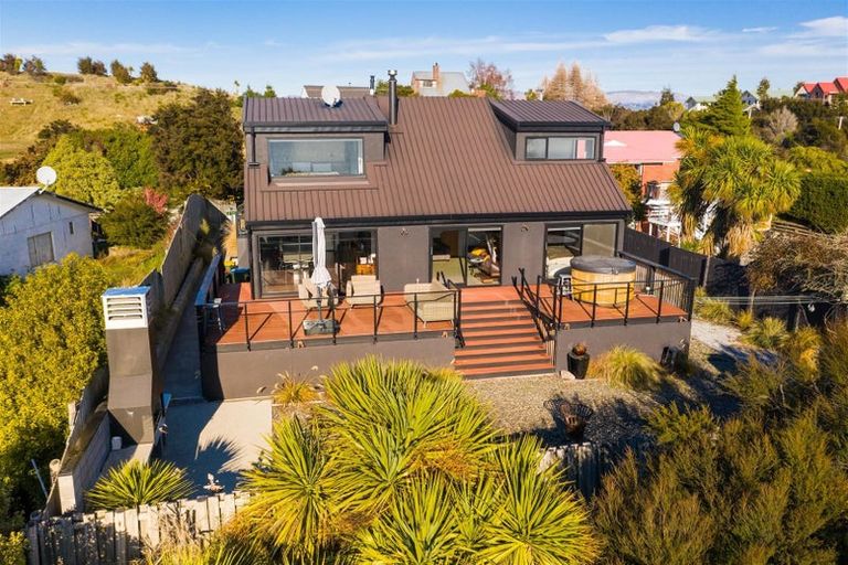 Photo of property in 216 Lakeview Terrace, Lake Hawea, Wanaka, 9382