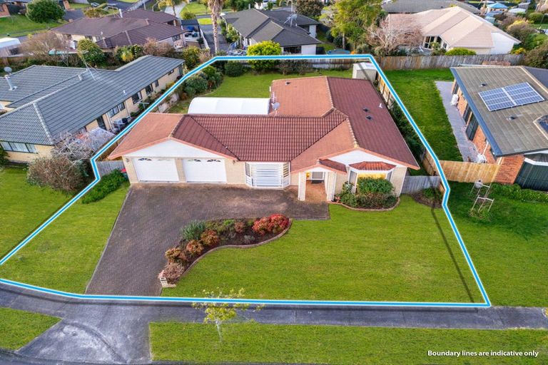 Photo of property in 21 Lothian Brae, Wattle Downs, Auckland, 2103