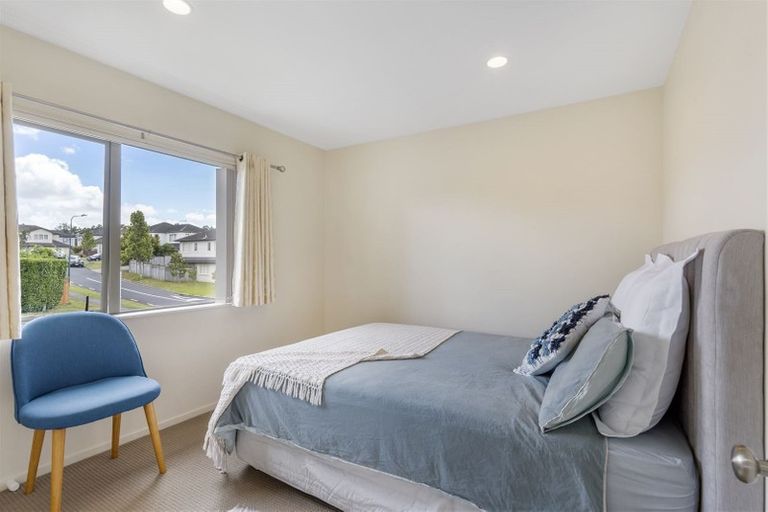 Photo of property in 30 Bellagio Way, Flat Bush, Auckland, 2019