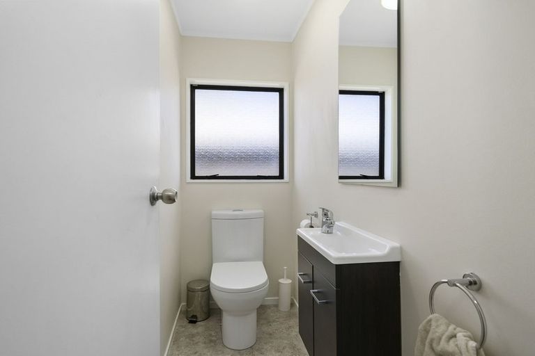 Photo of property in 62b Rata Road, Raumati Beach, Paraparaumu, 5032