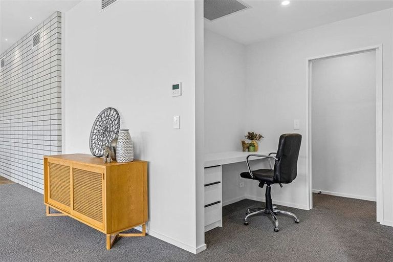 Photo of property in 2 John Raven Lane, Woodend, 7610