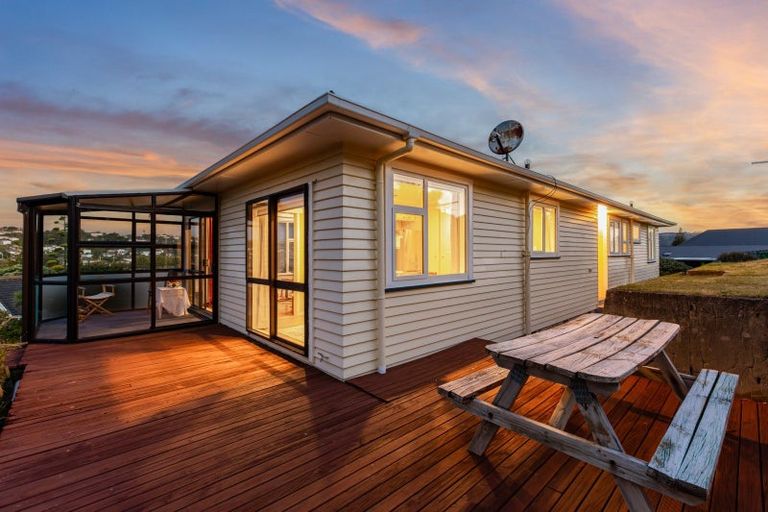 Photo of property in 48 Te Pene Avenue, Titahi Bay, Porirua, 5022