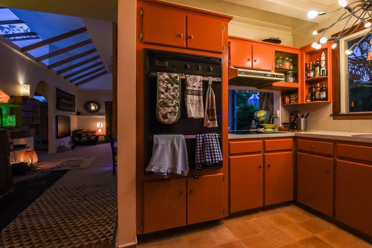 Photo of property in 182 Collingwood Street, Nelson, 7010