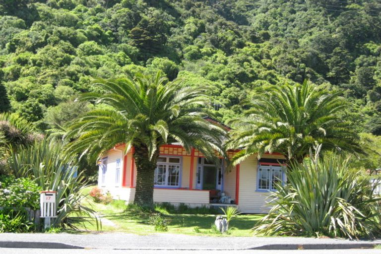 Photo of property in 15 Torea Street, Granity, 7823