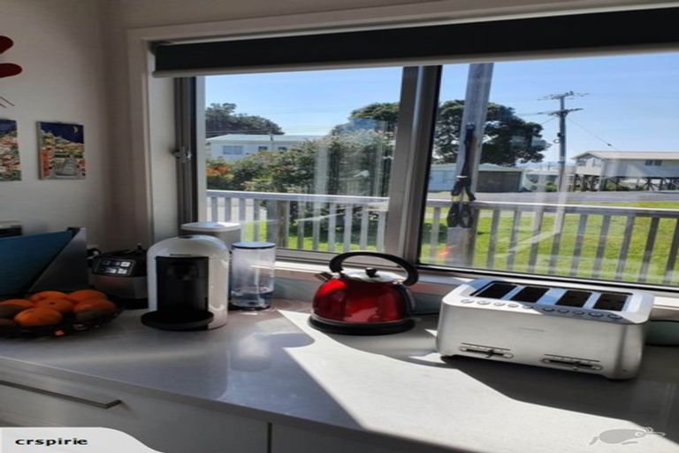 Photo of property in 12 Devon Street, Mangawhai Heads, Mangawhai, 0505